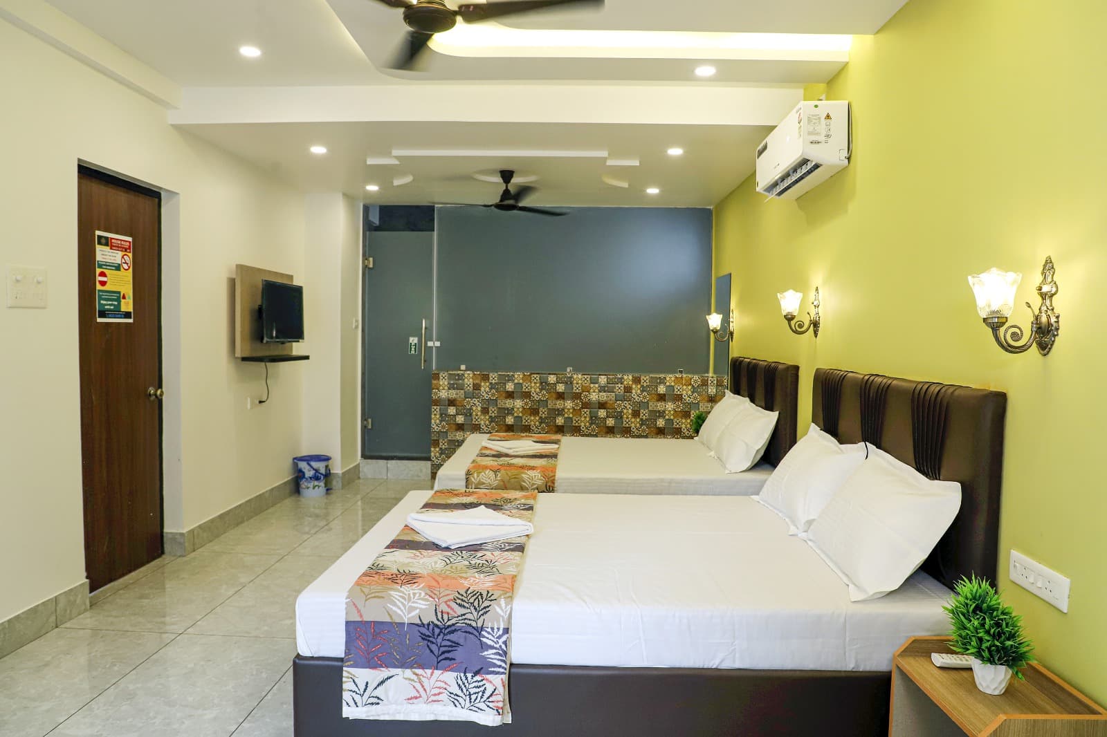 Family Rooms - View 4